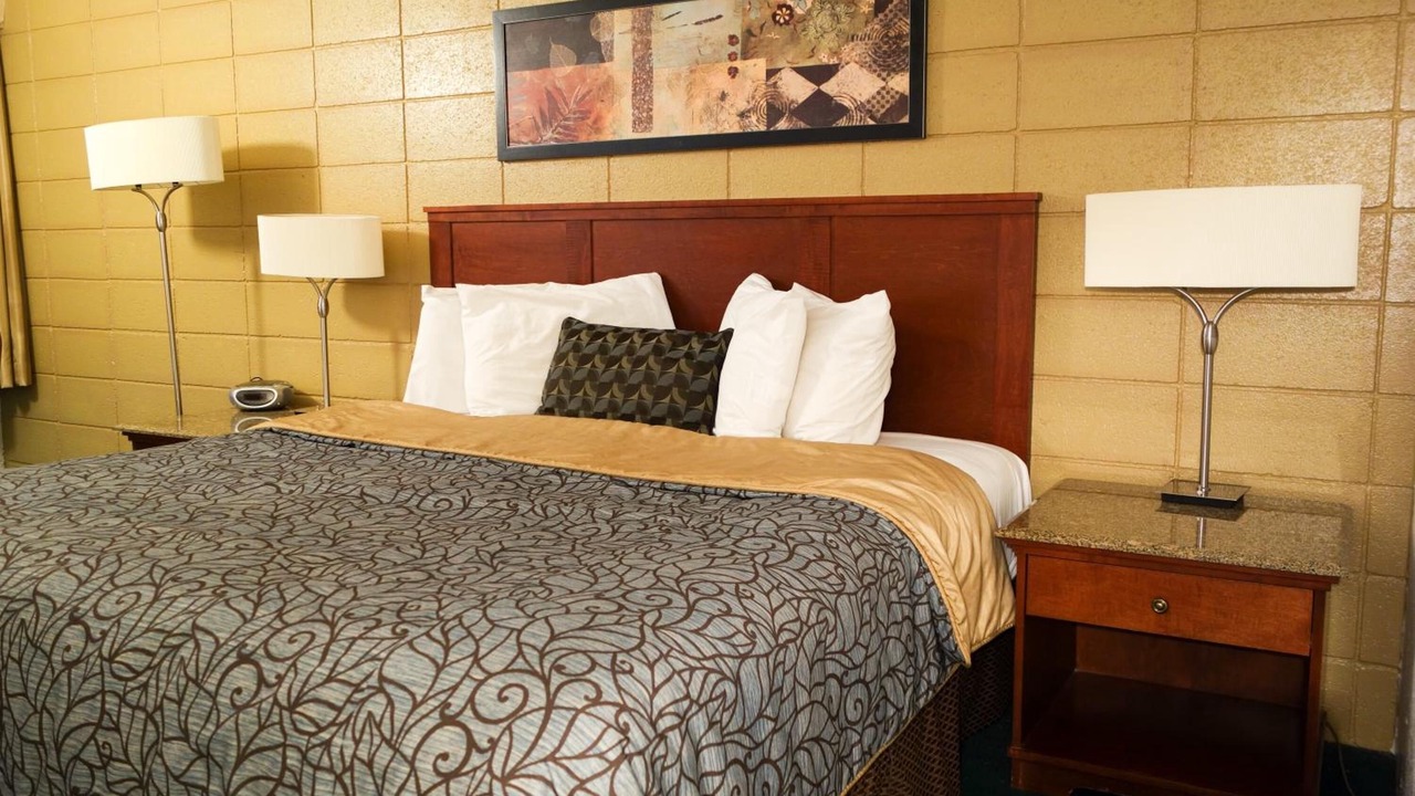 Photo of Others in Downtown Boise