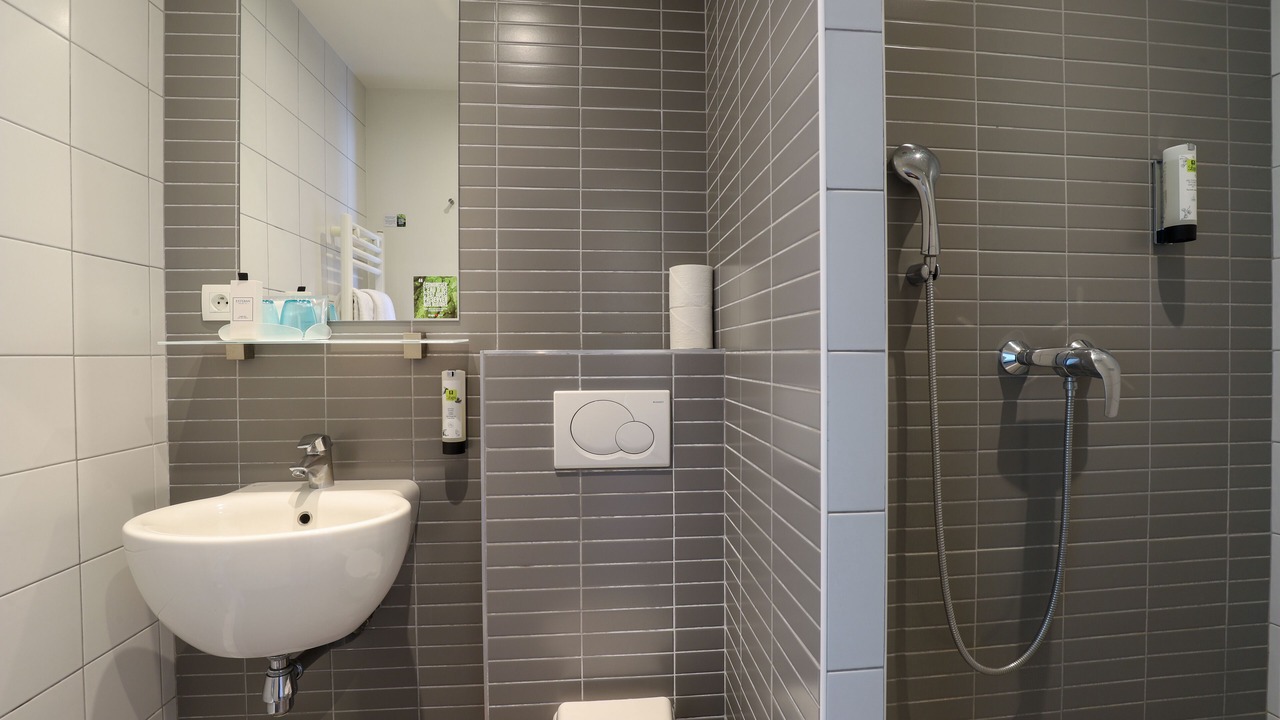 Photo of Bathroom in Chateaudun-Bannier