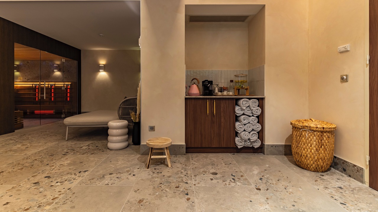 Photo of Others in Centre Erlon