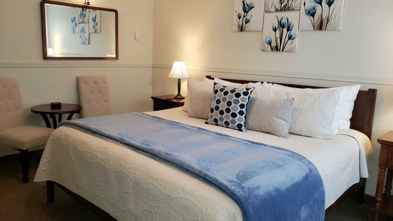 Photo of Bedroom in La Conner