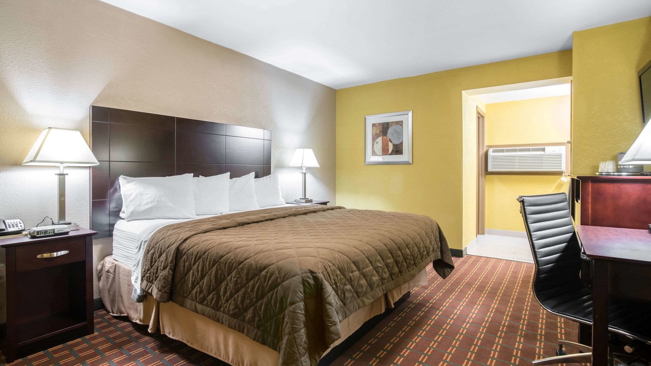 Photo of Bedroom in Towanda