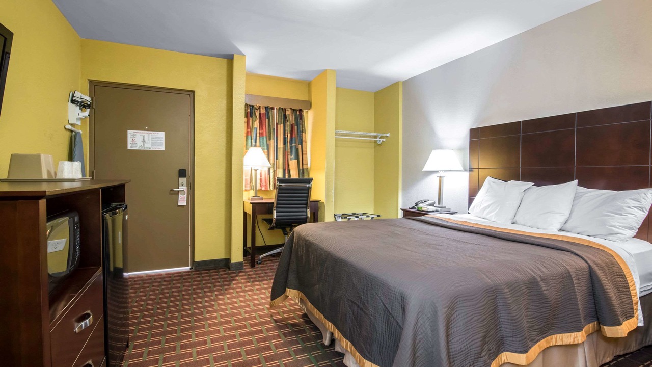 Photo of Bedroom in Towanda