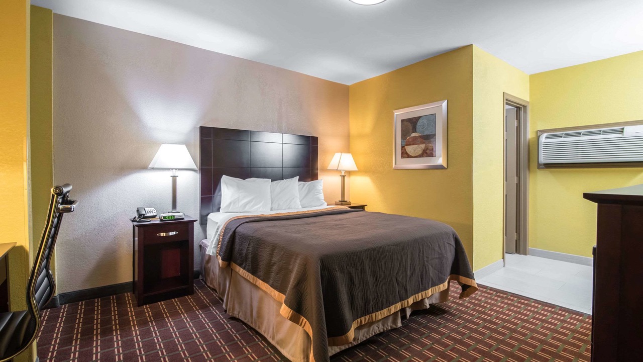 Photo of Bedroom in Towanda