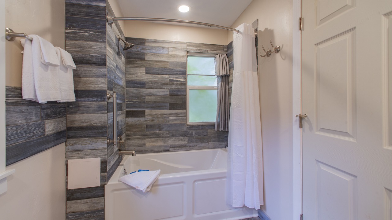 Photo of Bathroom in Ephraim