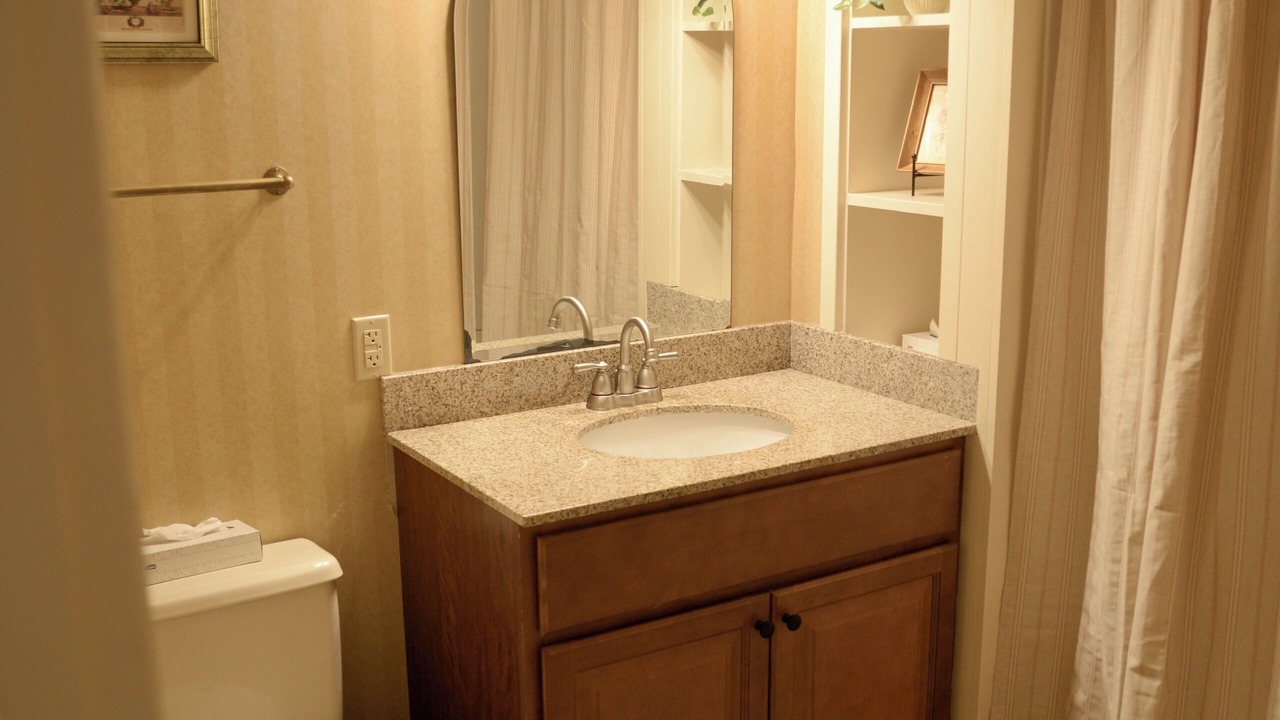 Photo of Bathroom in Strasburg