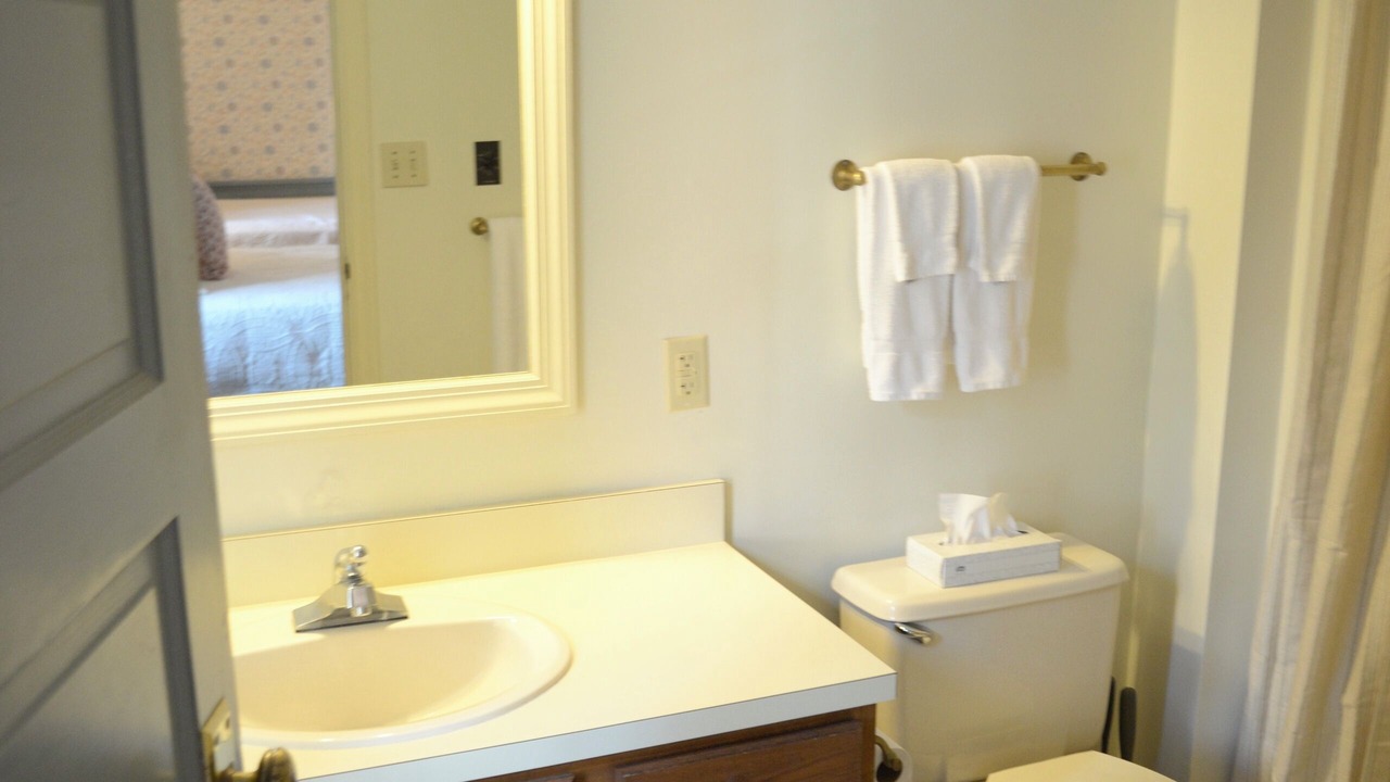 Photo of Bathroom in Strasburg