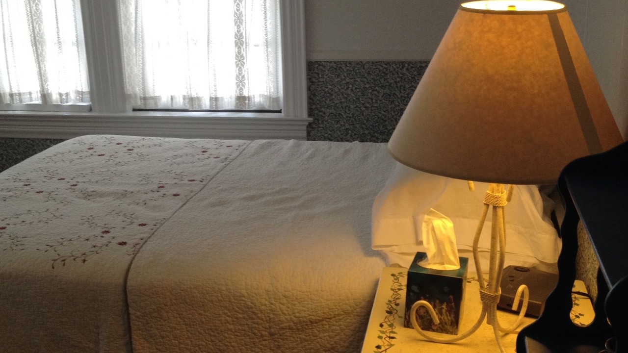 Photo of Bathroom in Red Lion