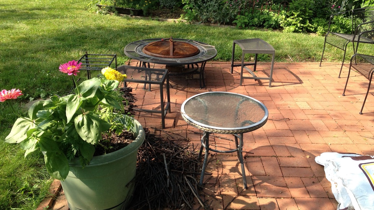 Photo of Outdoor in Red Lion