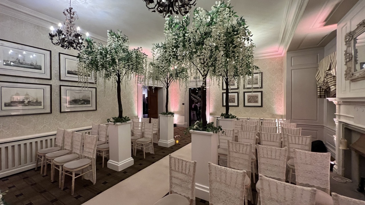 Photo of Others in Ledsham