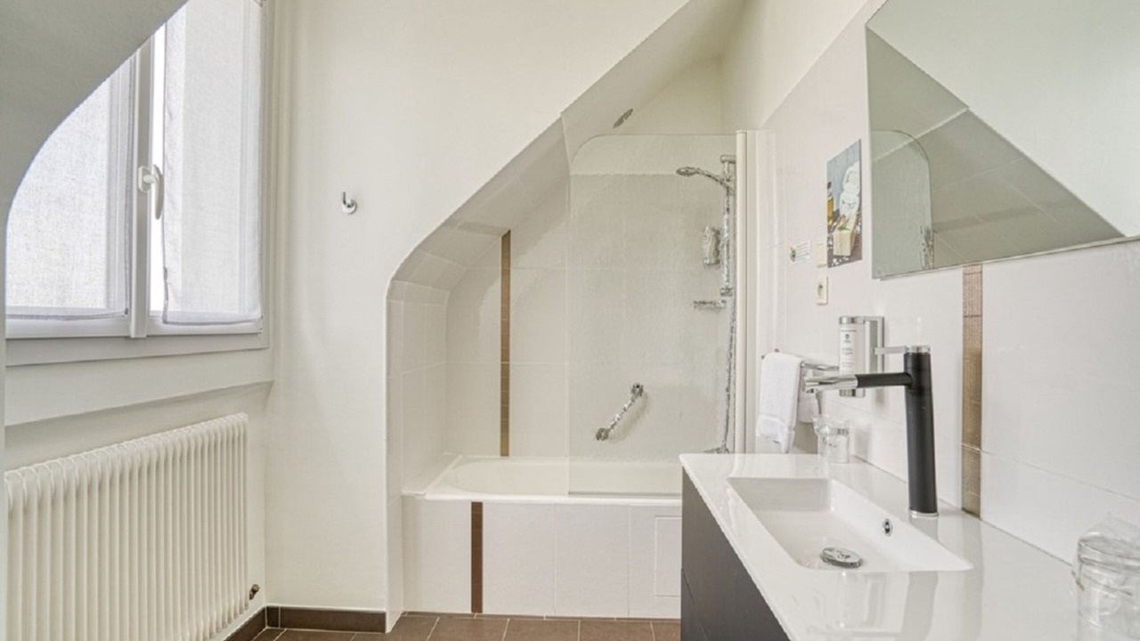 Photo of Bathroom in Amboise