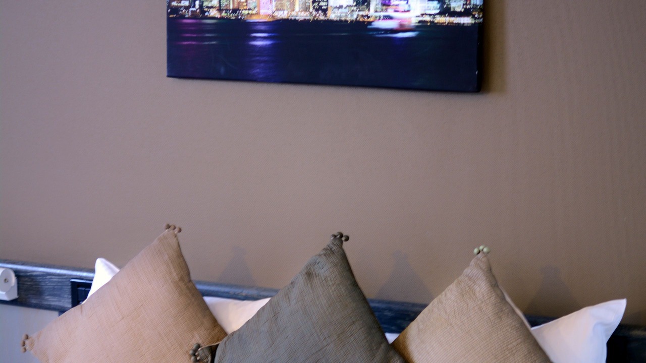 Photo of Bedroom in Zola - Pressense