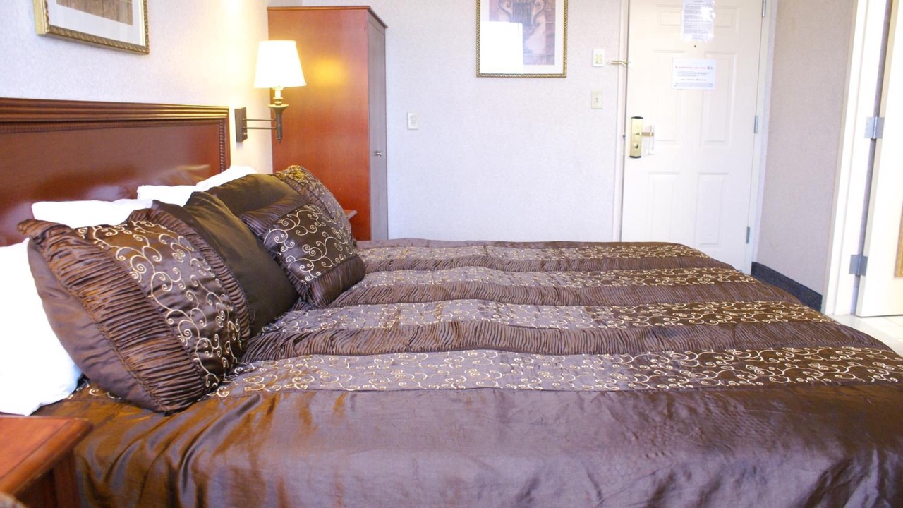 Photo of Bedroom in Hopelawn