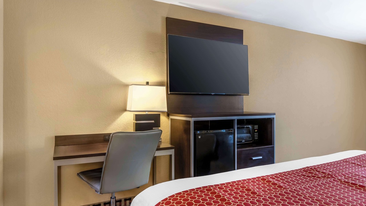 Photo of Kitchen in Swainsboro