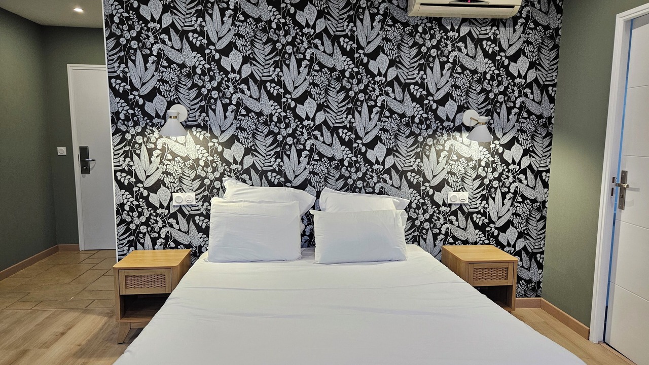 Photo of Bedroom in Maisons-les-Chaource