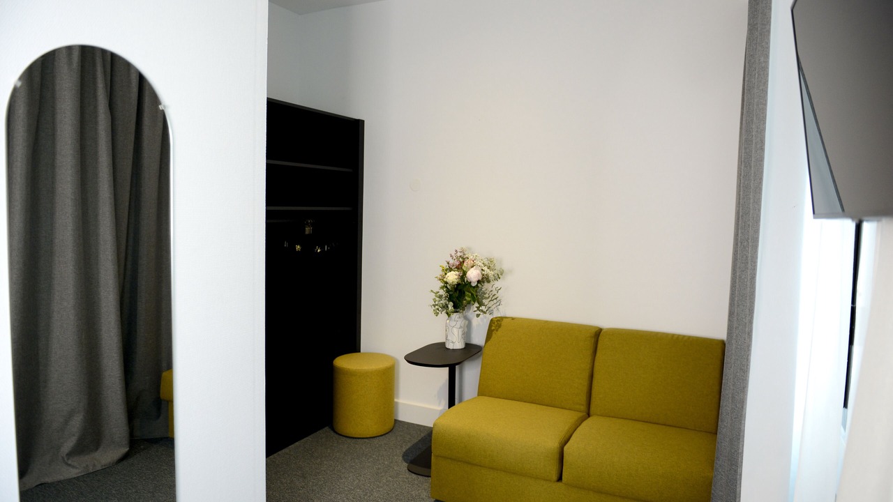 Photo of Others in 2nd Arrondissement