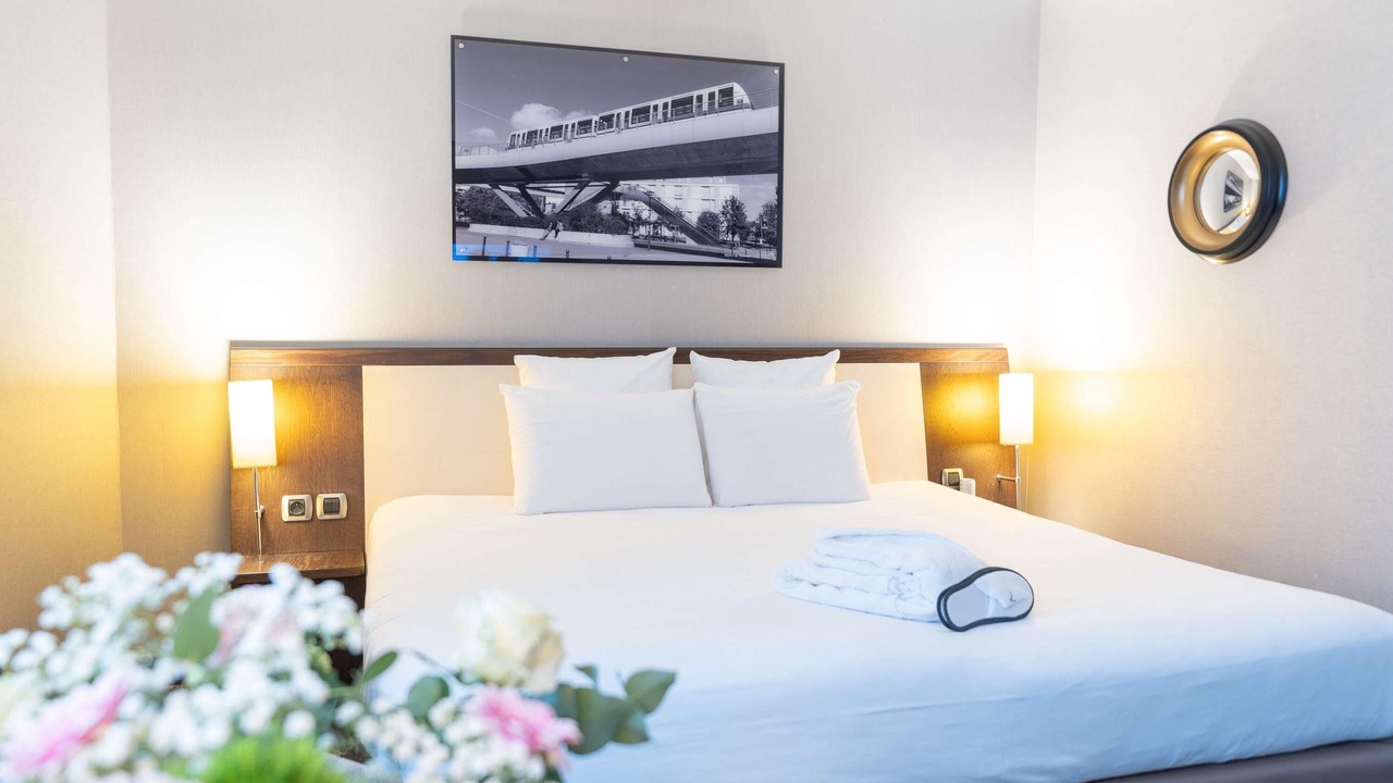 Photo of Bedroom in Cesson-Sevigne