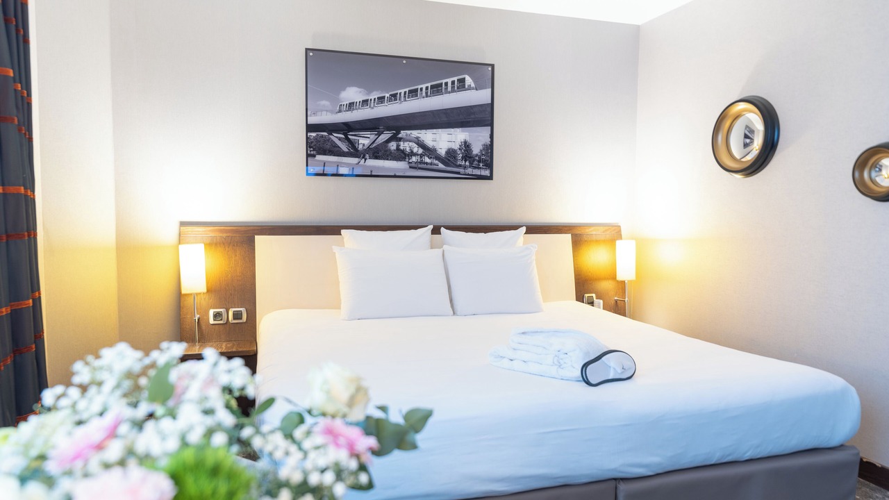 Photo of Bedroom in Cesson-Sevigne