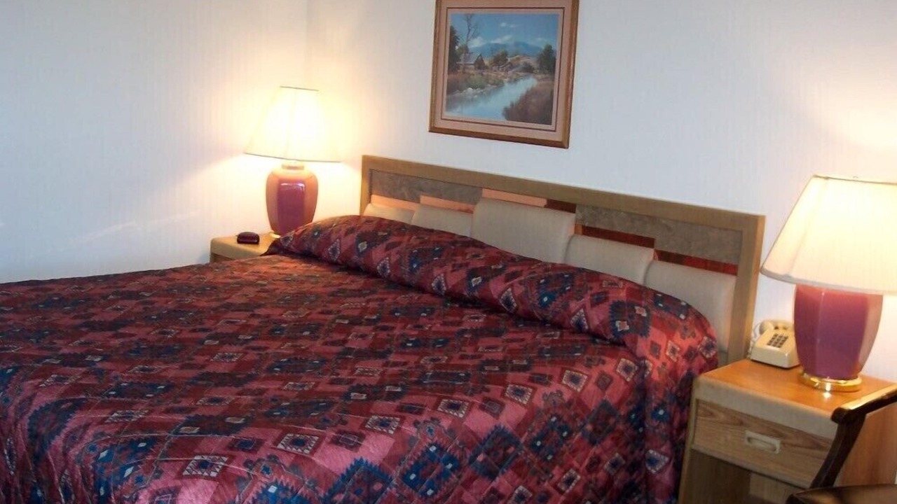 Photo of Bedroom in La Grande