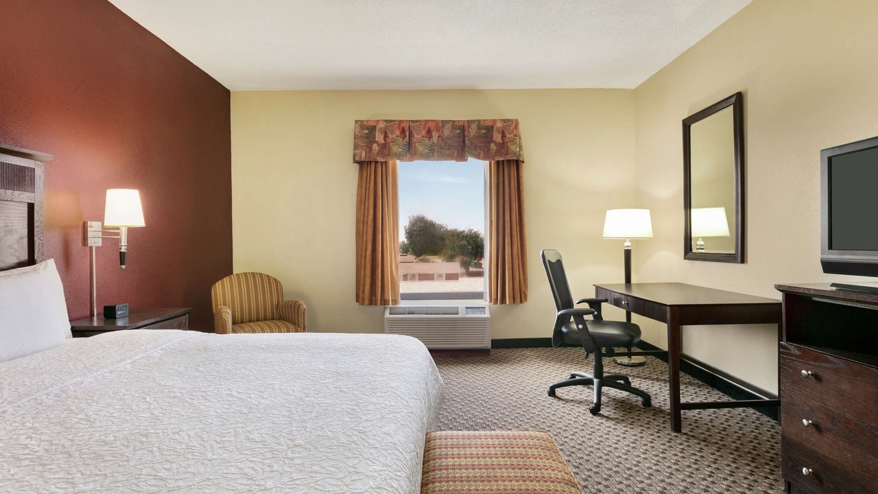 Photo of Bedroom in Lawton