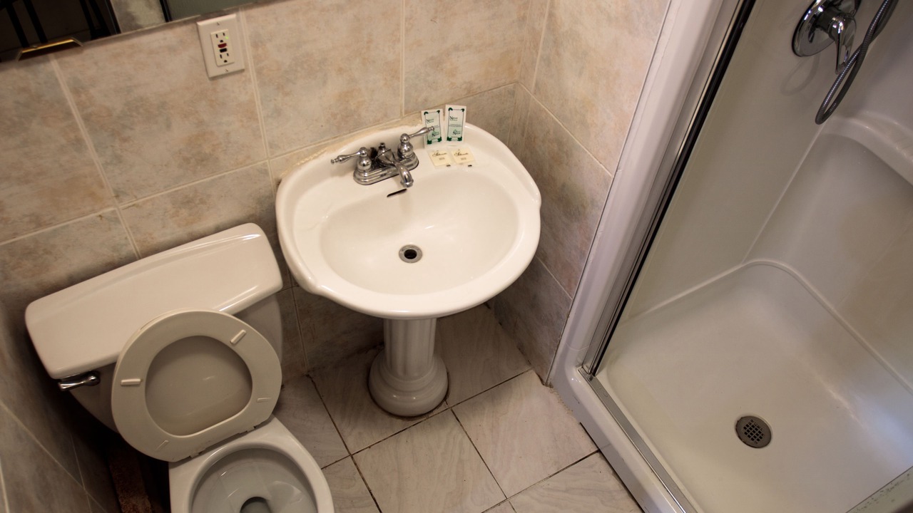 Photo of Bathroom in Milton Park