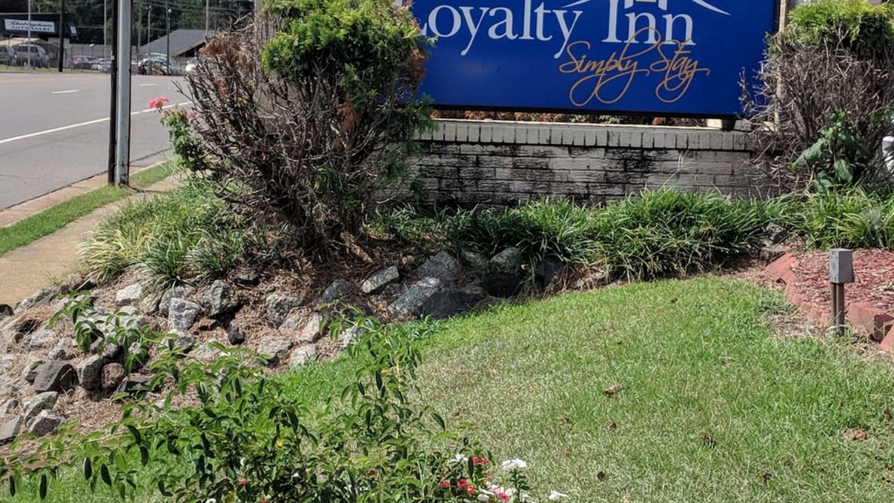 Photo of Outdoor in Rockingham
