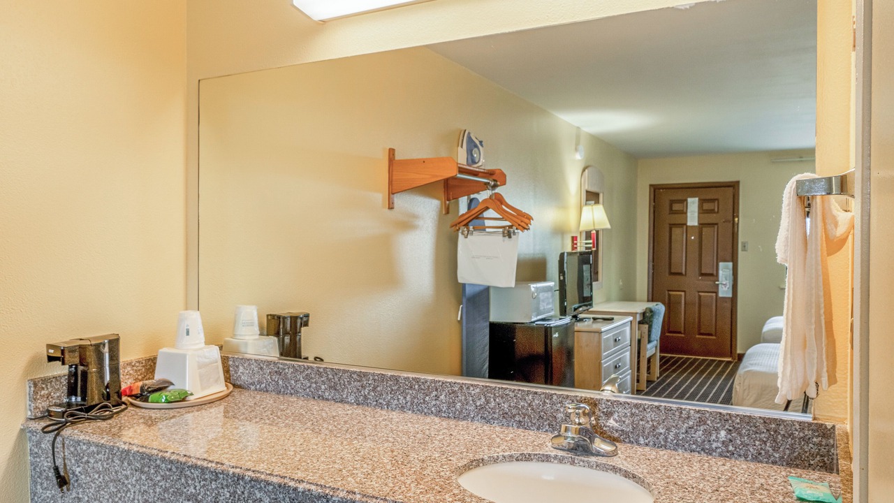 Photo of Bathroom in Andrews