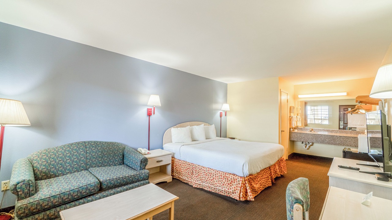Photo of Bedroom in Andrews