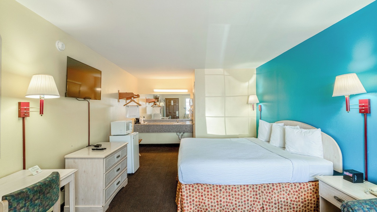 Photo of Bedroom in Andrews