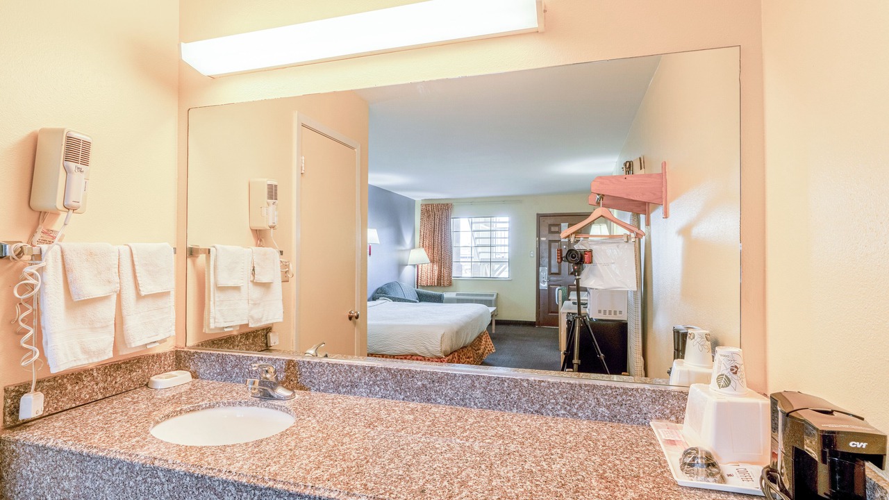 Photo of Bathroom in Andrews