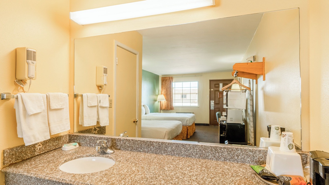 Photo of Bathroom in Andrews