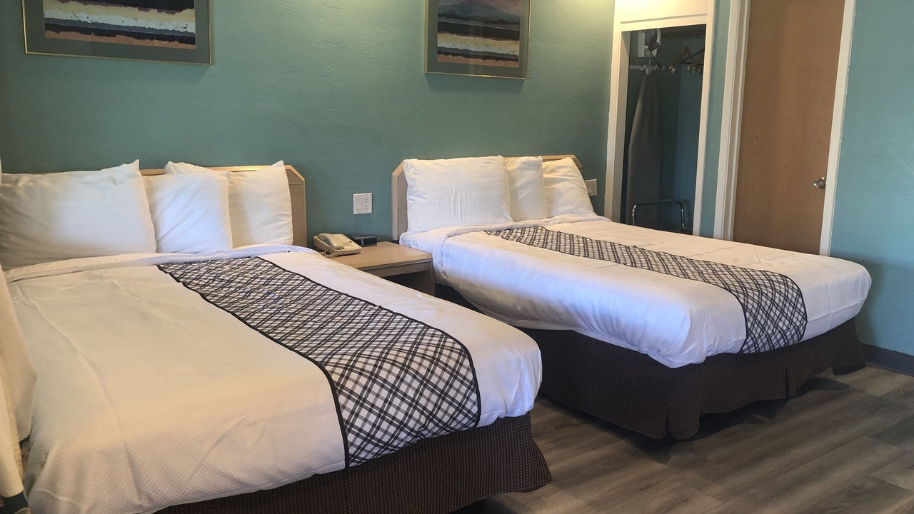 Photo of Bedroom in Grants Pass