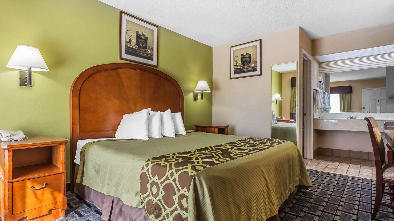 Photo of Others in Gracewood