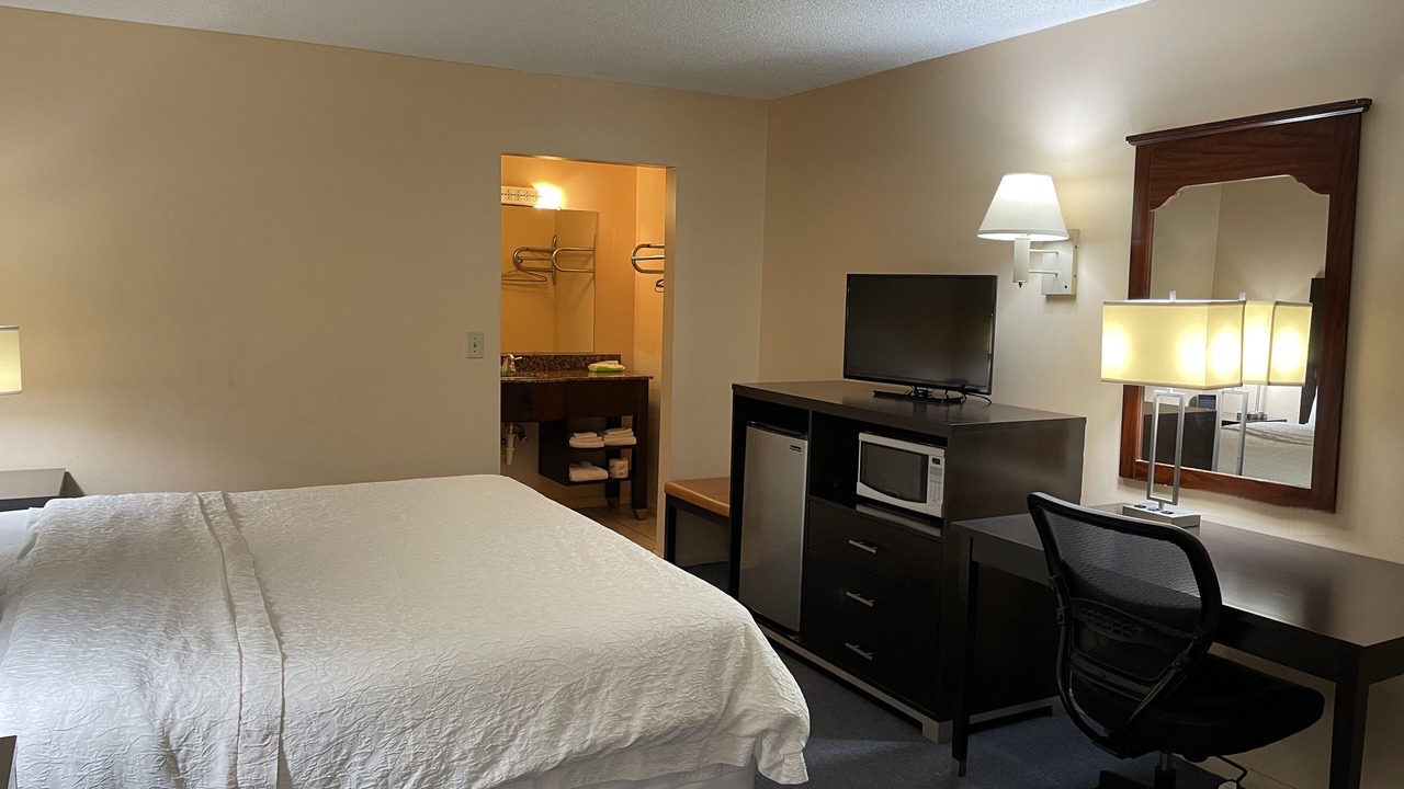 Photo of Bedroom in Harrisonville