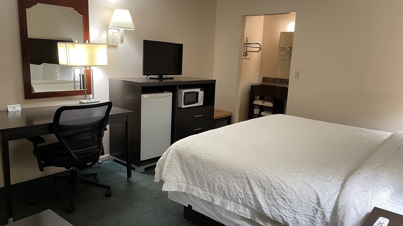 Photo of Bedroom in Harrisonville