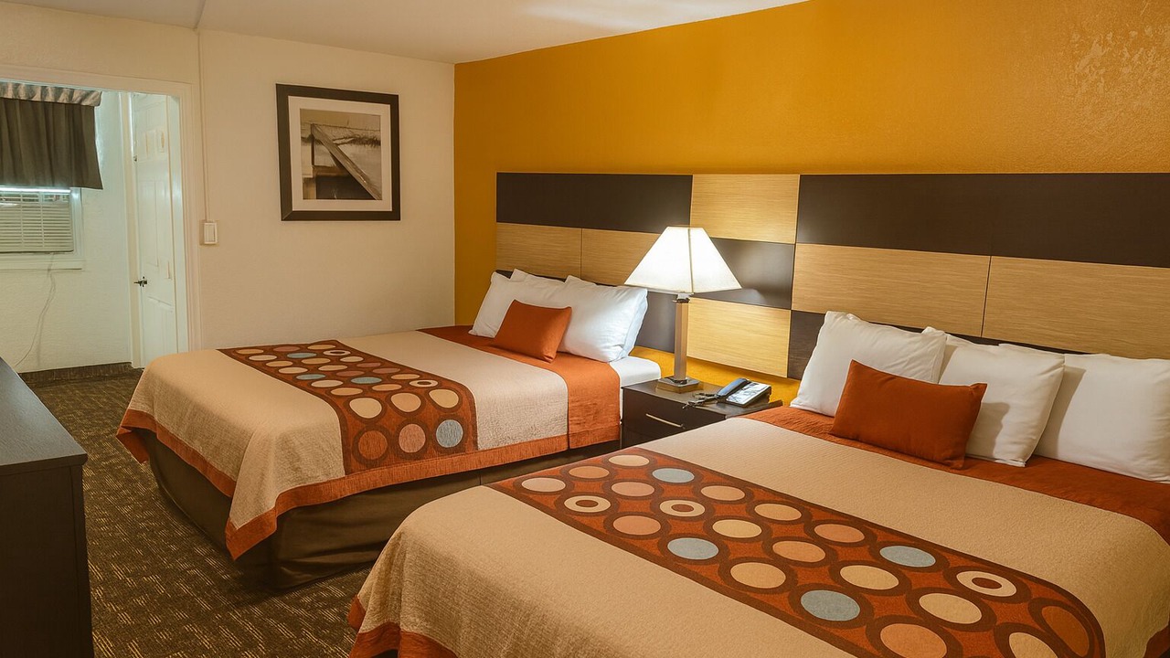 Photo of Bedroom in Buzzards Bay