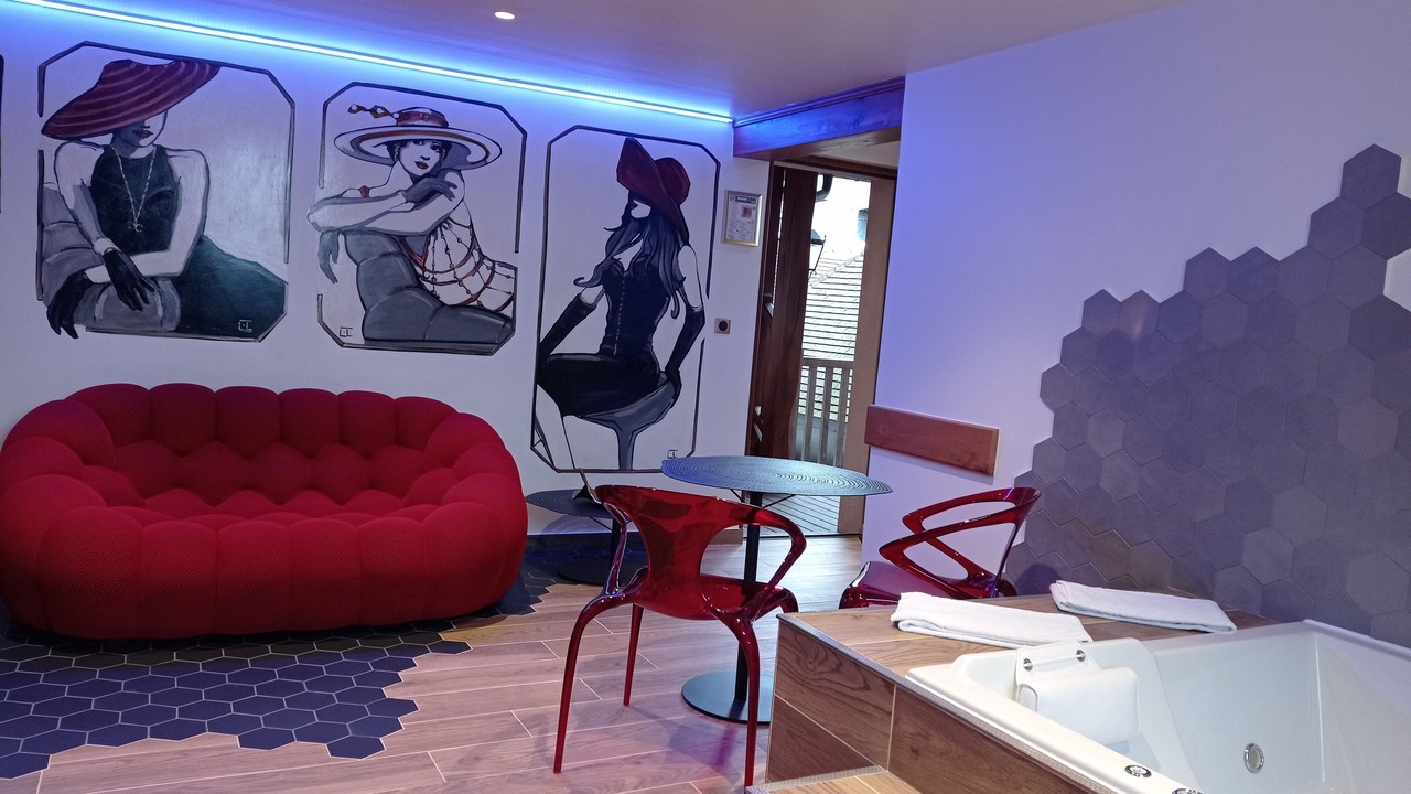 Photo of Others in Pont-l'Eveque