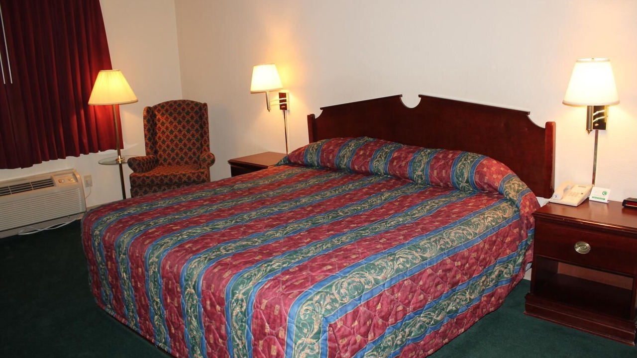 Photo of Bedroom in College Hill