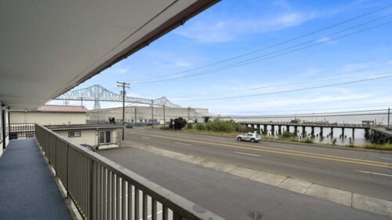 Photo of Others in Astoria