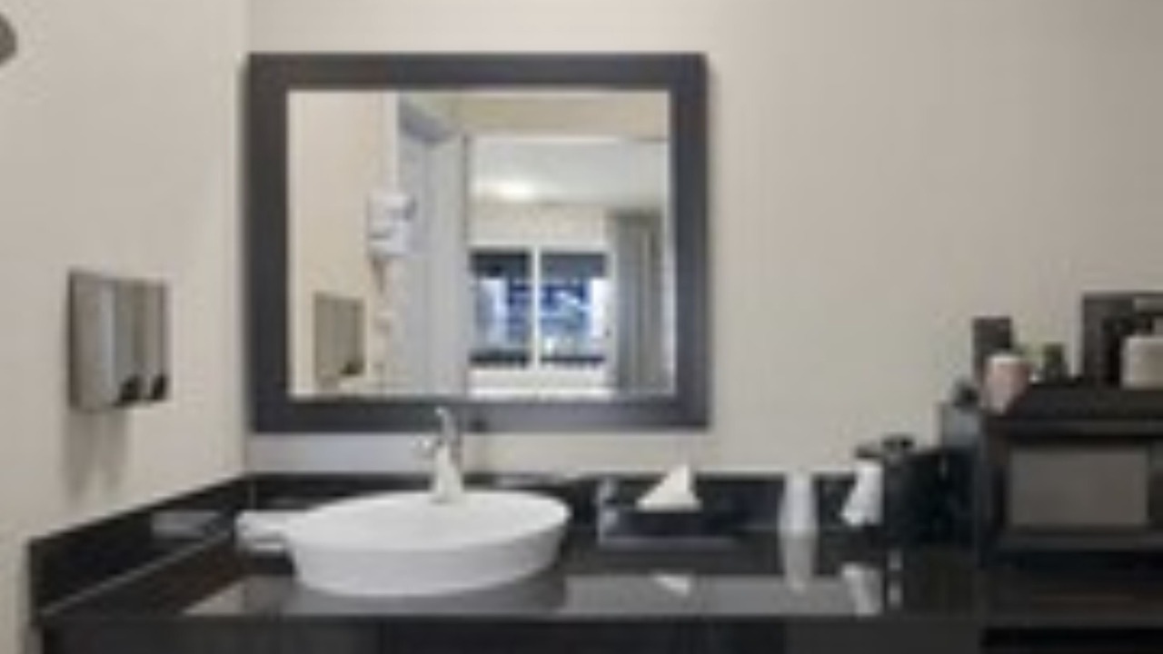 Photo of Others in Astoria