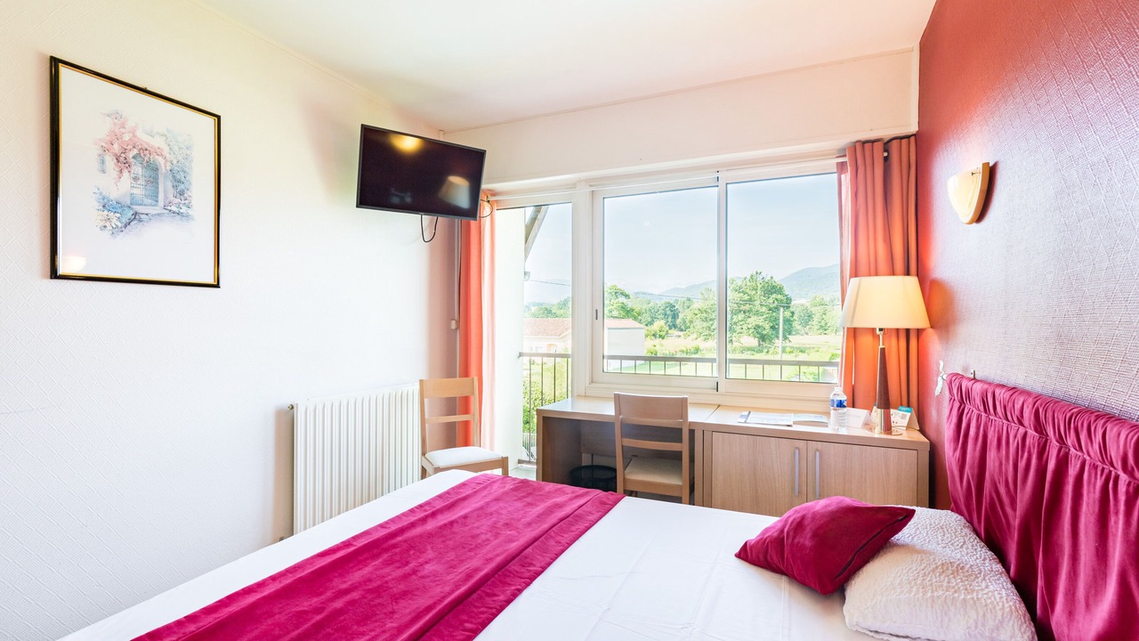 Photo of Bedroom in Lorp-Sentaraille