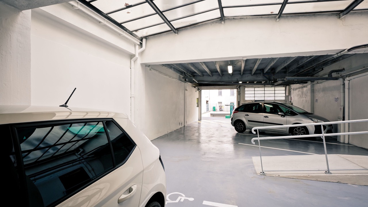 Photo of Others in Voltaire - Saint Amour