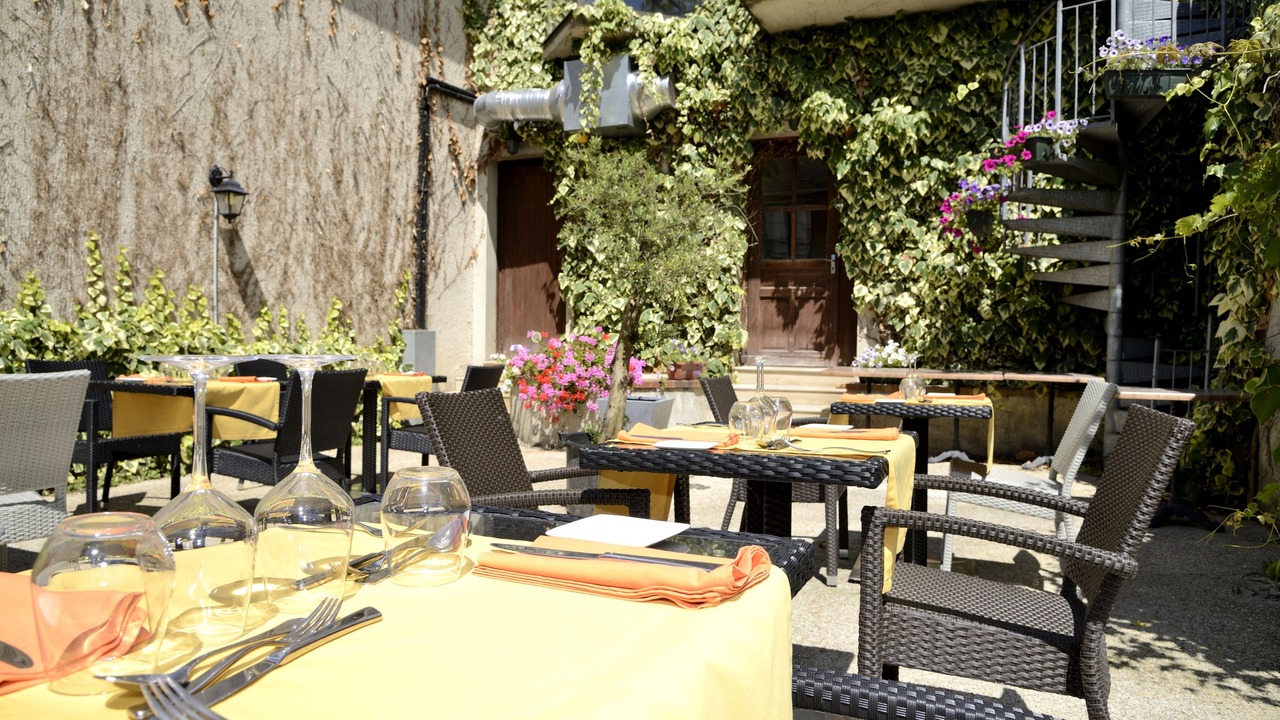 Photo of Patio Balcony in Piney