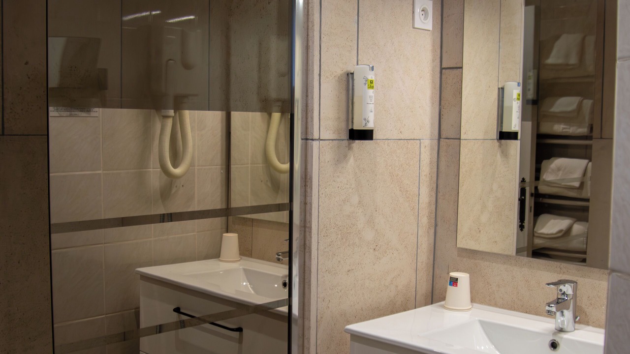 Photo of Bathroom in Piney