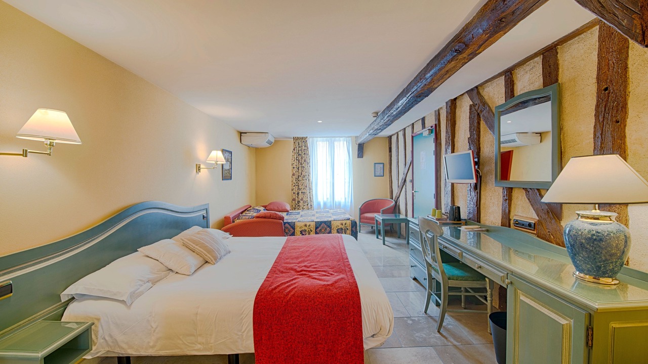 Photo of Bedroom in Piney