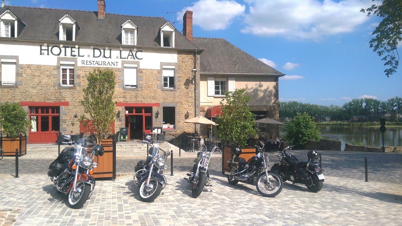 Photo of Outdoor in Combourg