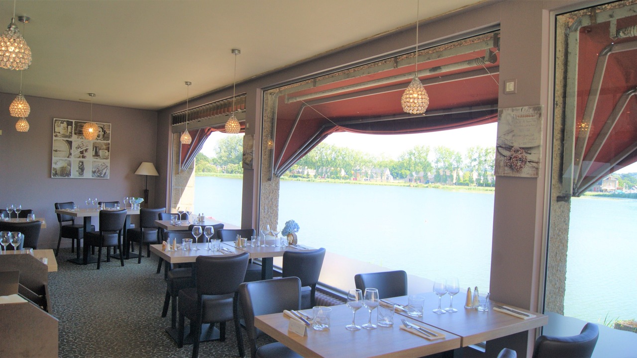 Photo of Others in Combourg