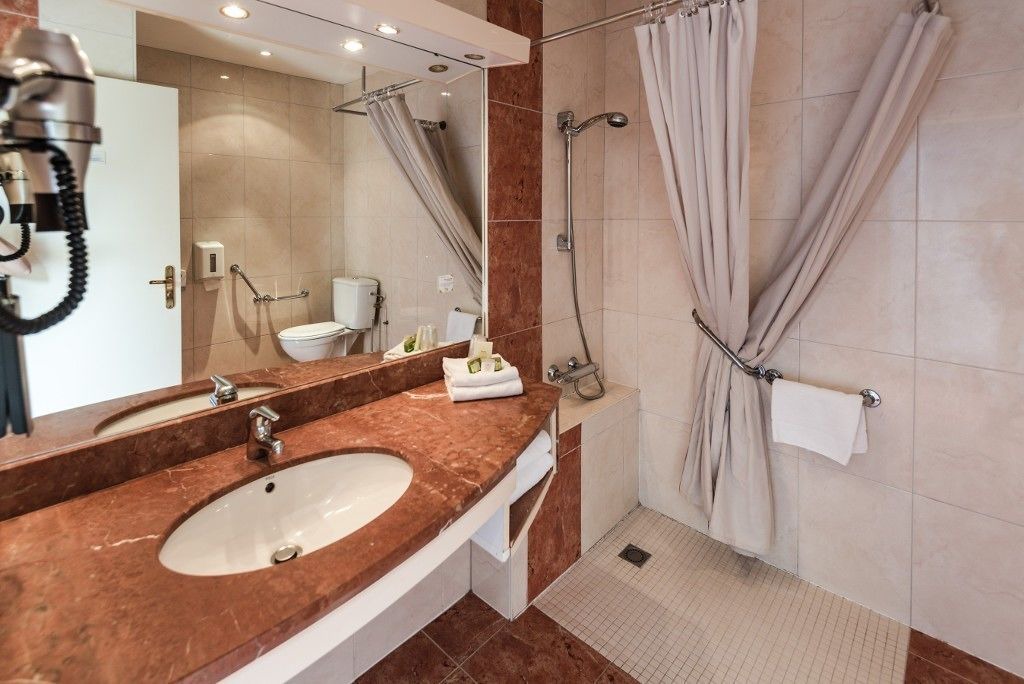 Photo of Bathroom in Heric