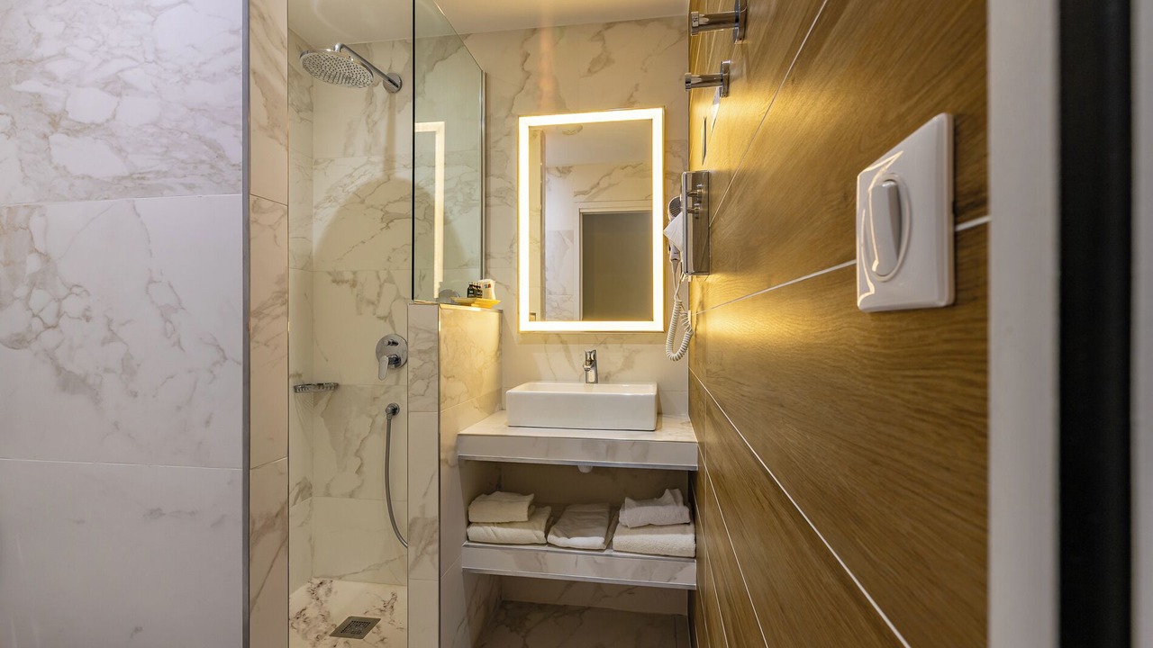 Photo of Bathroom in Saint-Gilles
