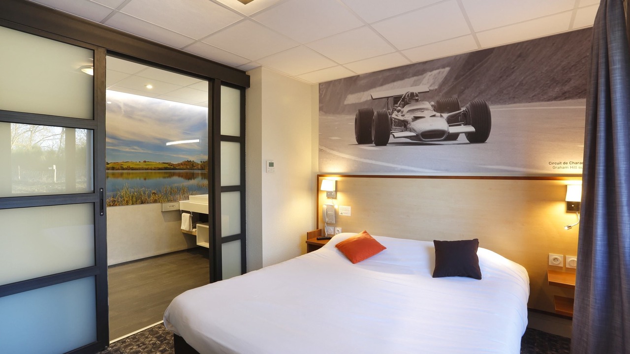 Photo of Bedroom in Orcines