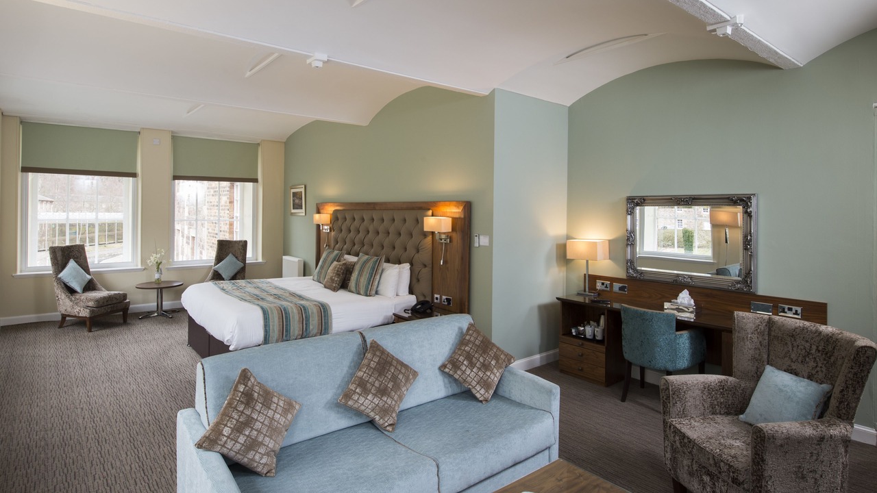 Photo of Others in Lanark